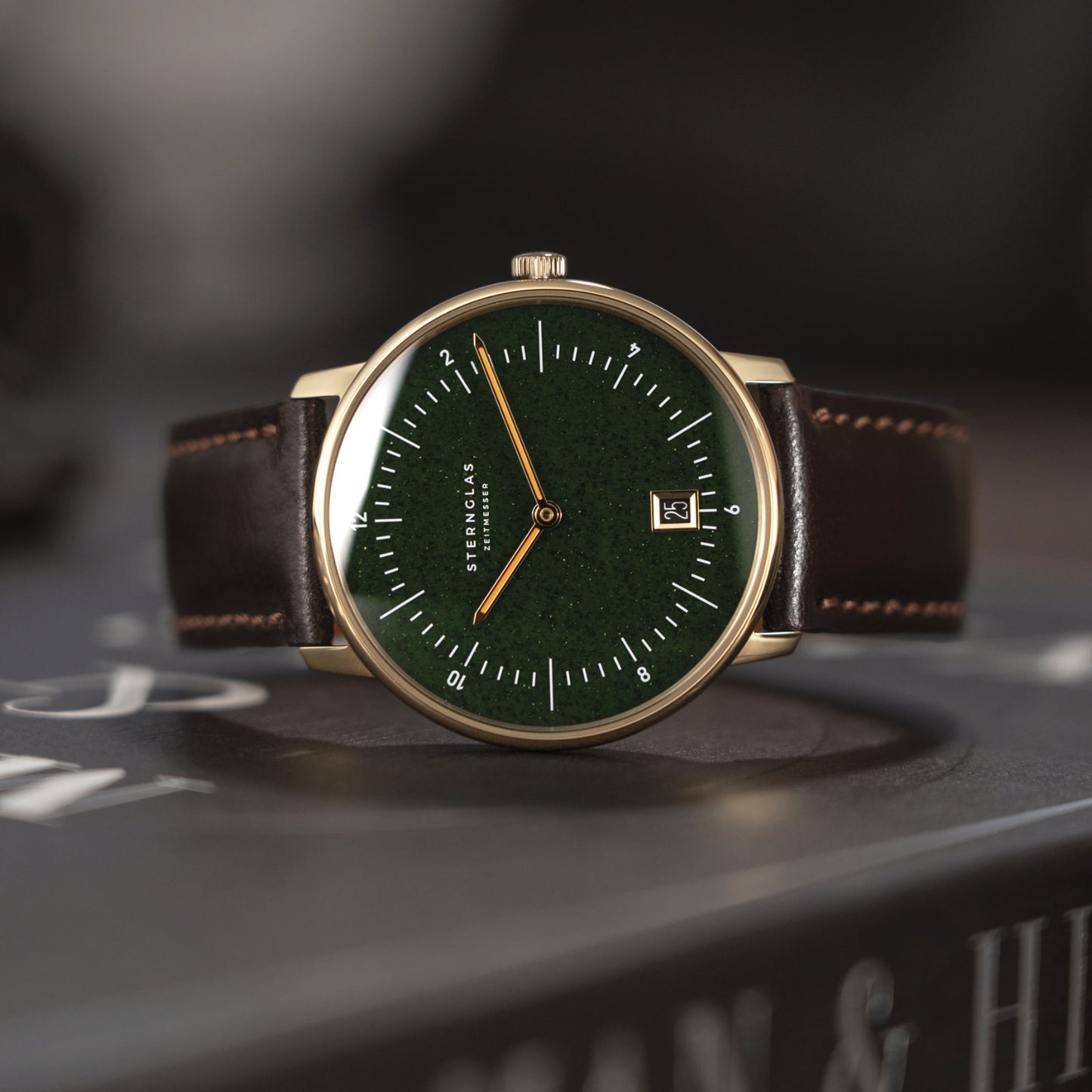 Naos Edition Aventurine dark green